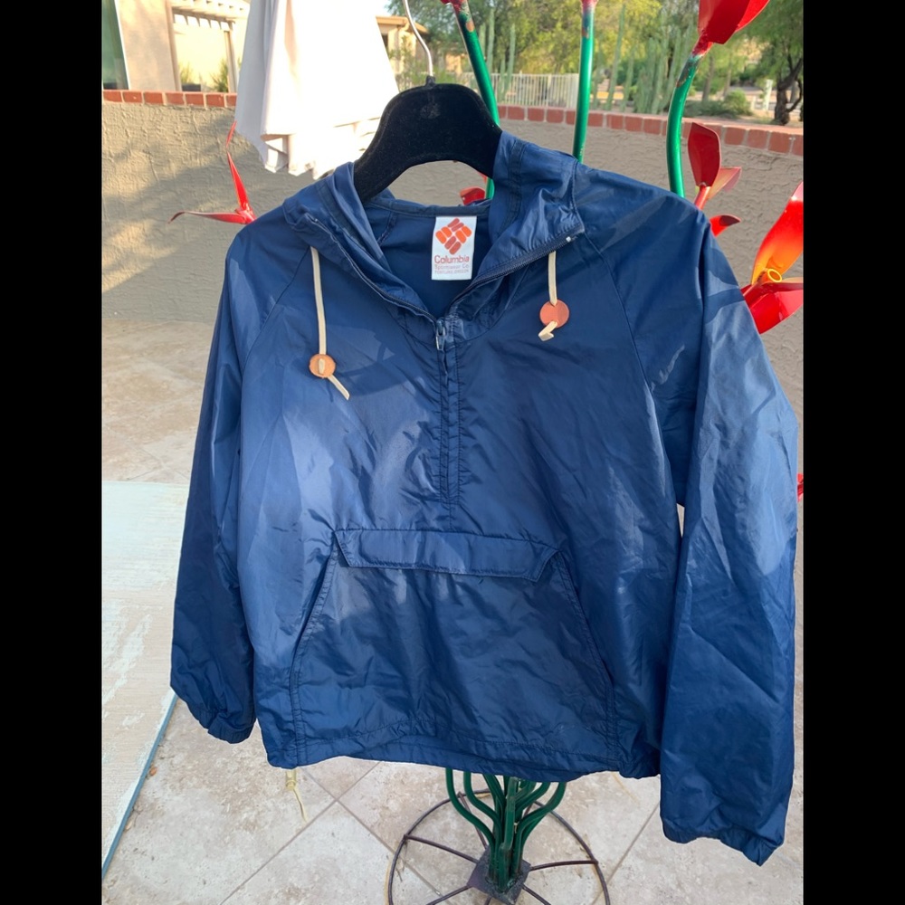 Columbia - Jacket sz L| Ladies, Pocket Pouch.